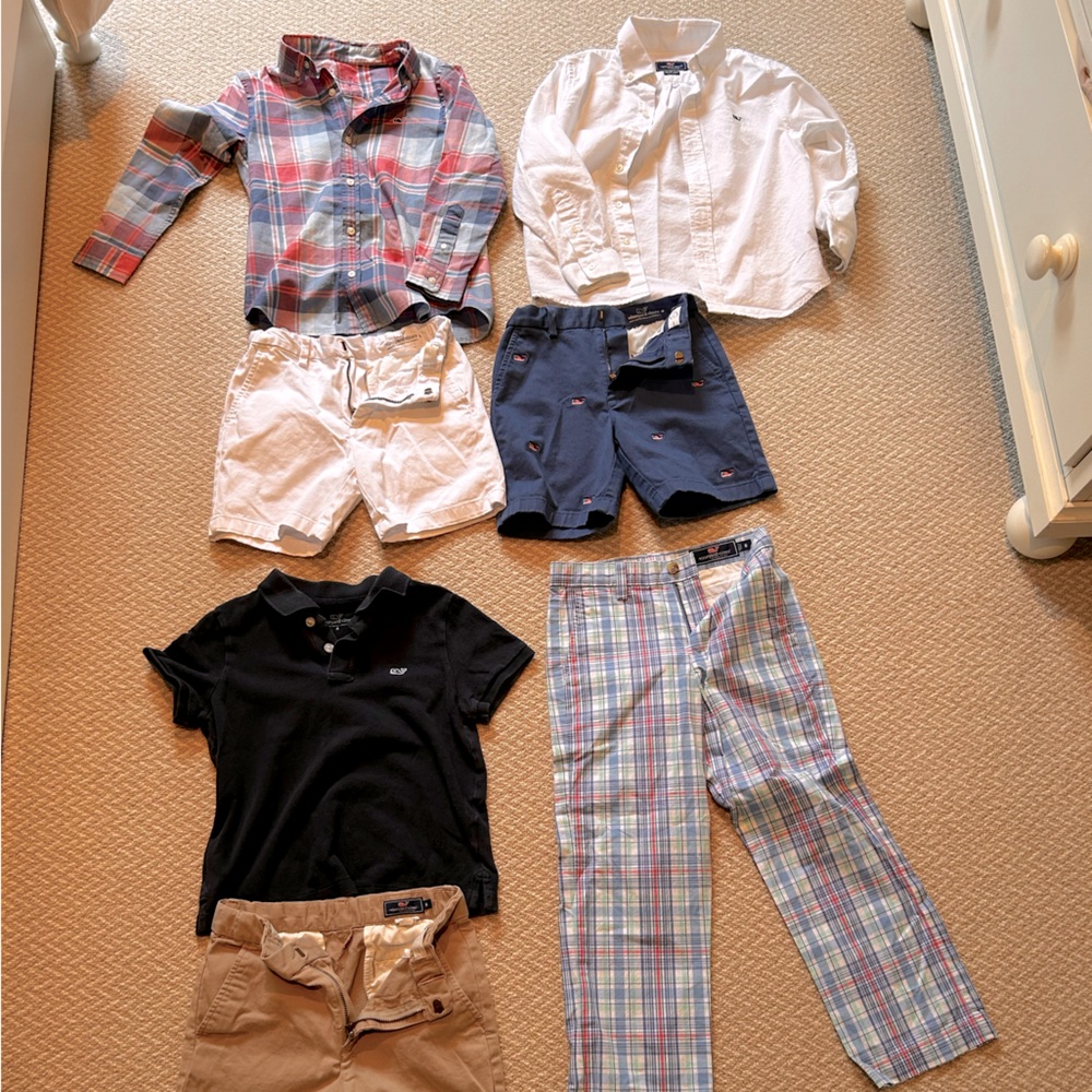 Boys Vineyard vines lot size 6